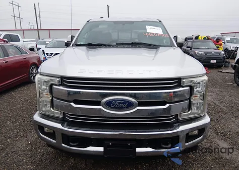 2017 Ford F-250 Lariat из США, поврежденный, VIN 1FT7W2AT9HEB94754